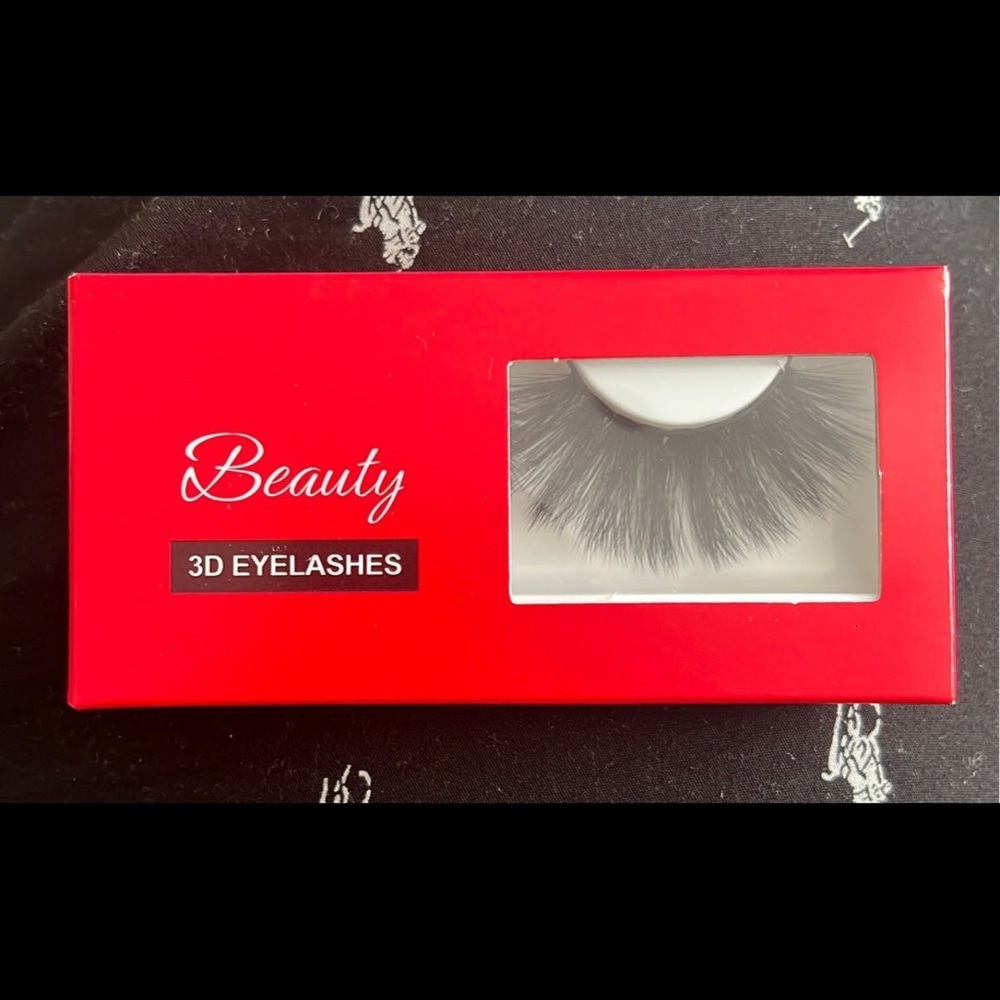 Eyelashes